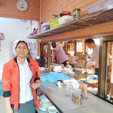 Wun Tawp Garden Hotel Myitkyina Bagian luar foto